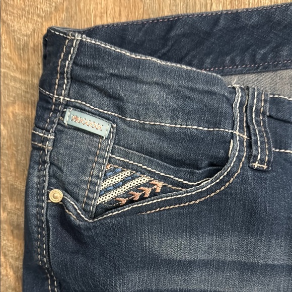Araya Jeans Blue Denim Capris - Picture 3 of 5